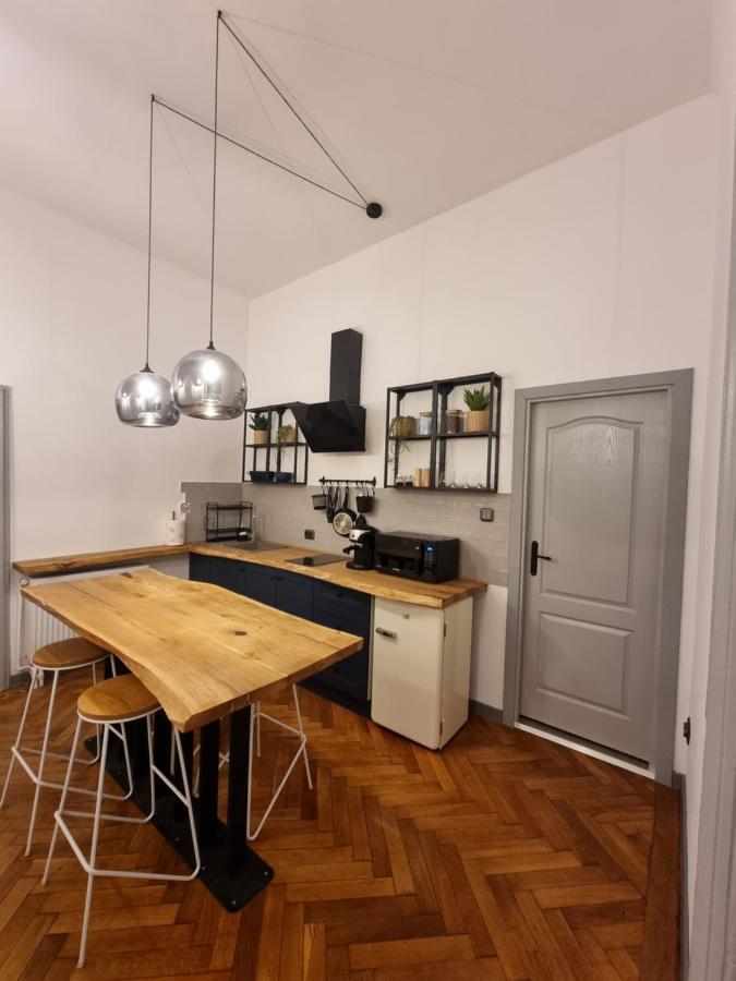 Cuba Apartment บราชอฟ ภายนอก รูปภาพ