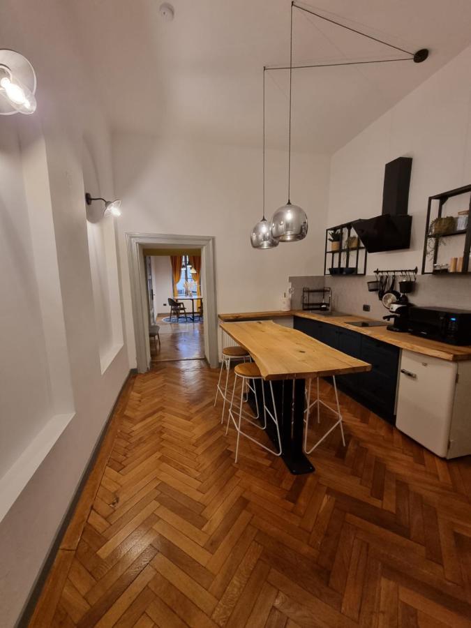 Cuba Apartment บราชอฟ ภายนอก รูปภาพ