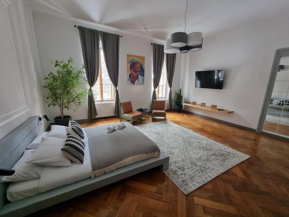 Cuba Apartment บราชอฟ ภายนอก รูปภาพ